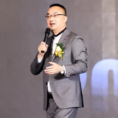 榜樣力量 | 松偉高端燈飾傳承品牌慈善精神，彰顯民族企業(yè)擔(dān)當(dāng)